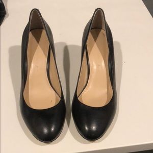 Banana Republic Round Toe Heels